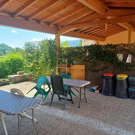 Cascina Legnago Trilocale A 6 Chilometri Da Salo' Lägenhet Villanuova sul clisi Exteriör bild