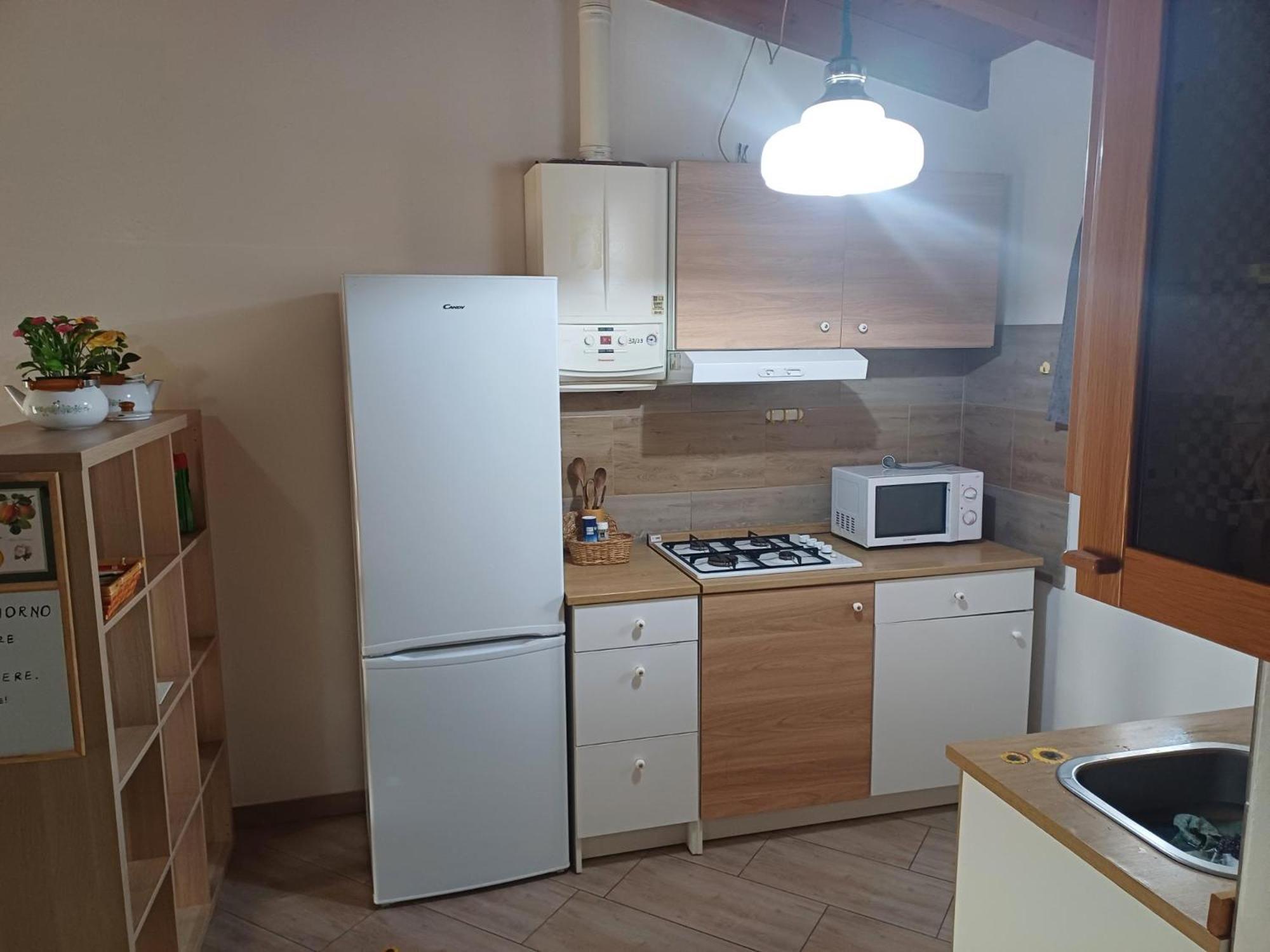 Cascina Legnago Trilocale A 6 Chilometri Da Salo' Lägenhet Villanuova sul clisi Exteriör bild