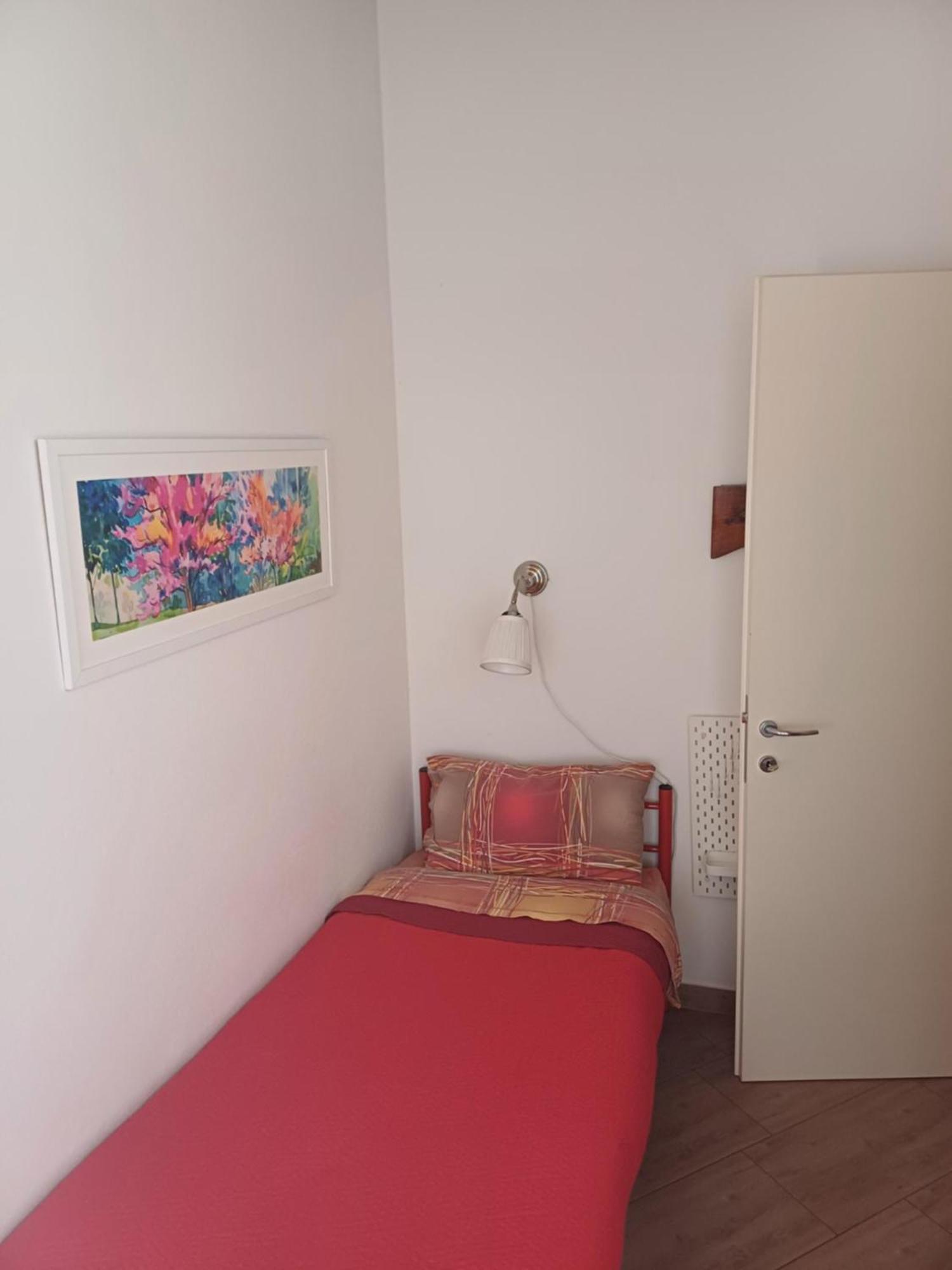 Cascina Legnago Trilocale A 6 Chilometri Da Salo' Lägenhet Villanuova sul clisi Exteriör bild