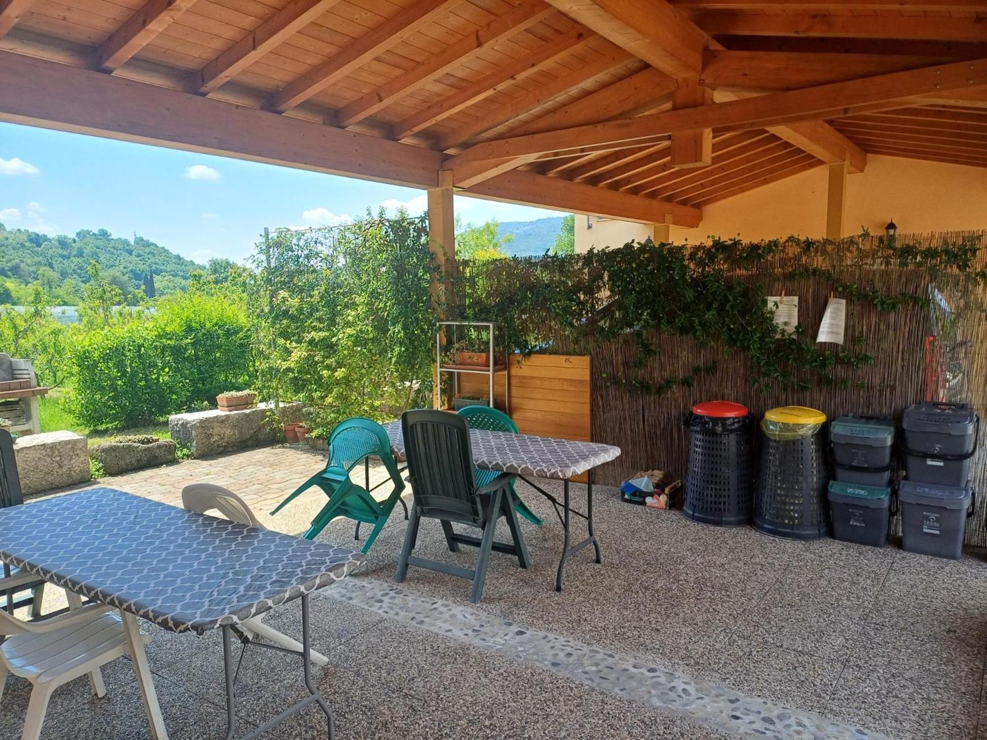 Cascina Legnago Trilocale A 6 Chilometri Da Salo' Lägenhet Villanuova sul clisi Exteriör bild